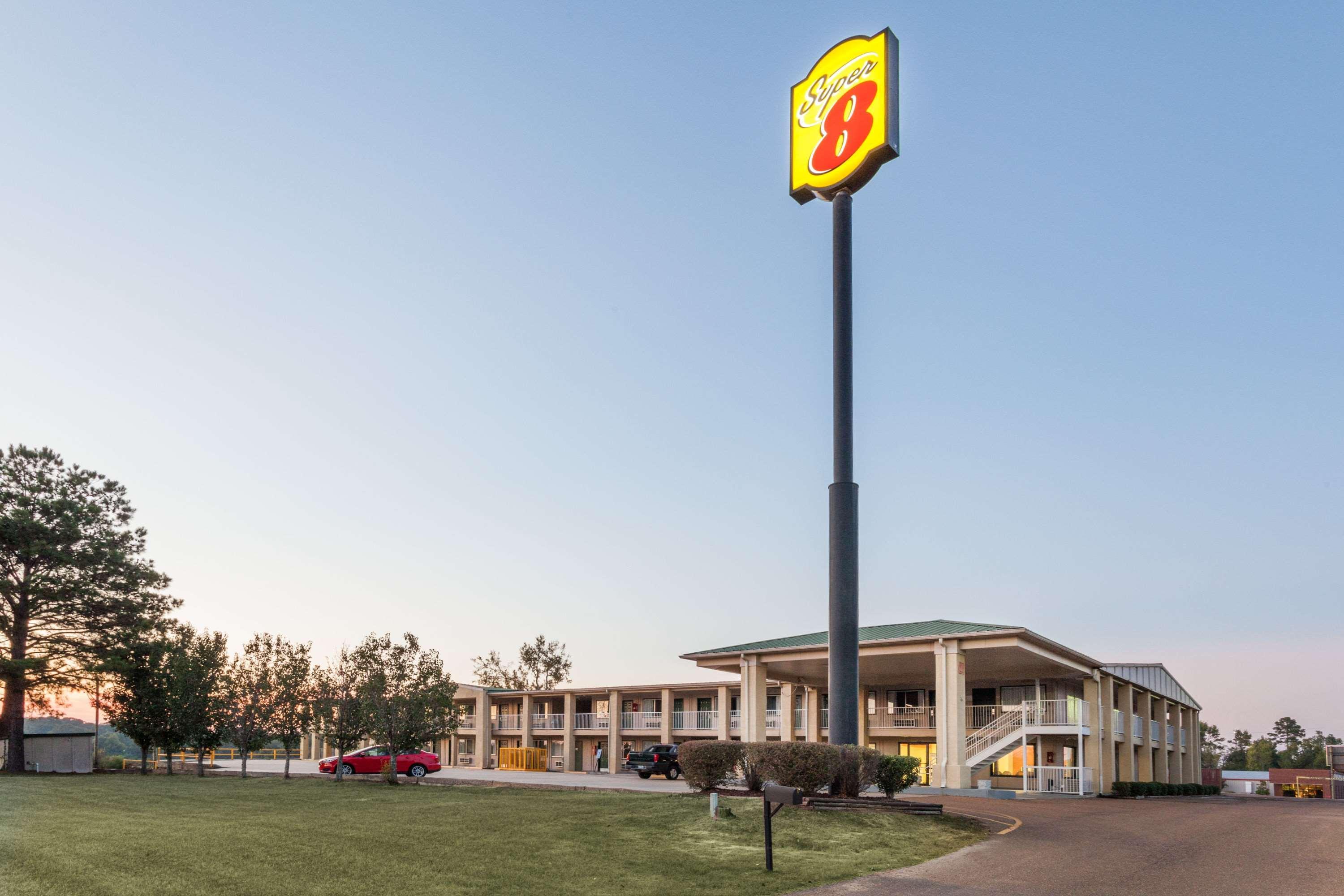 Super 8 By Wyndham Brookhaven Hotel Ngoại thất bức ảnh