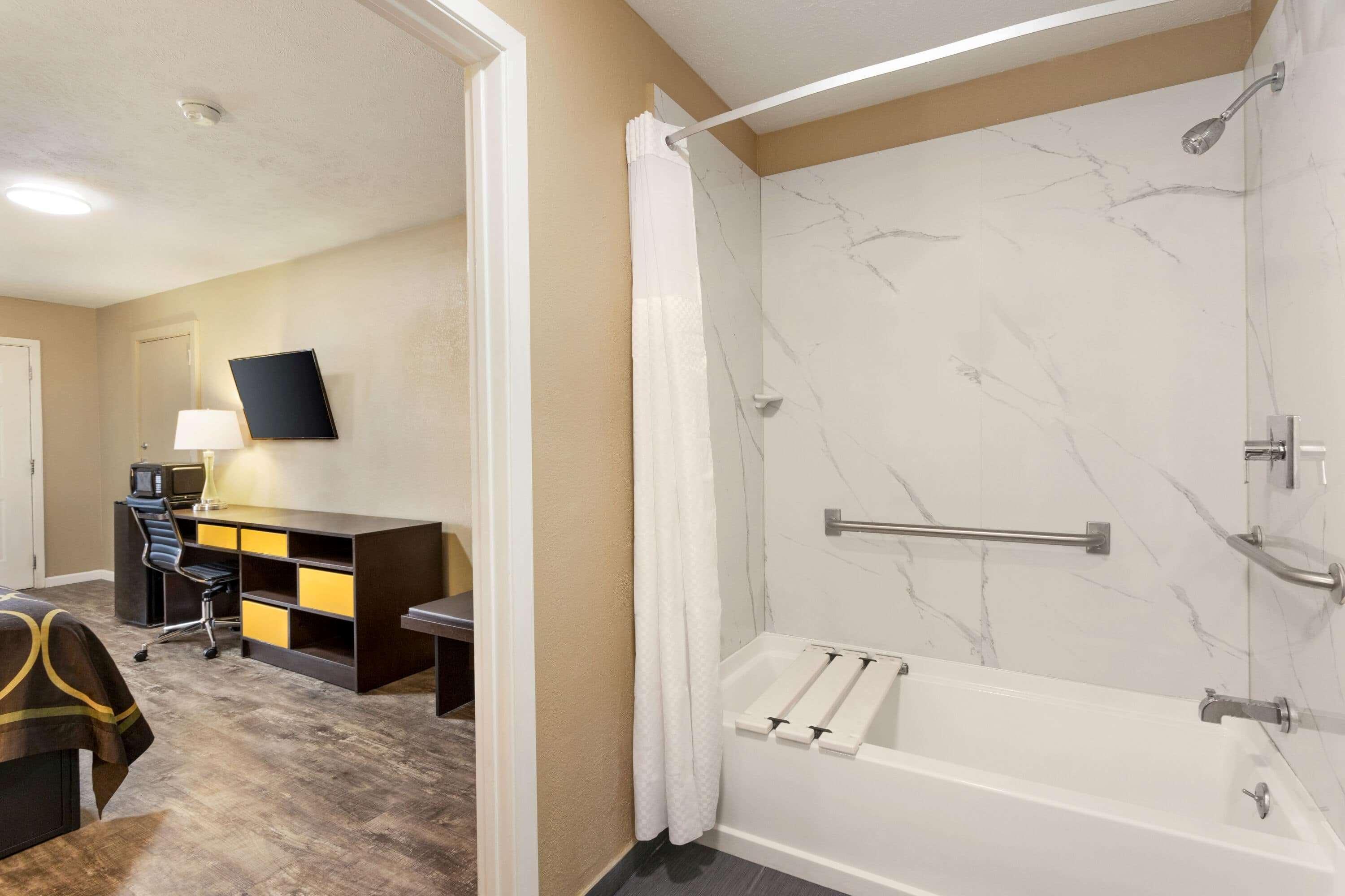 Super 8 By Wyndham Brookhaven Hotel Ngoại thất bức ảnh