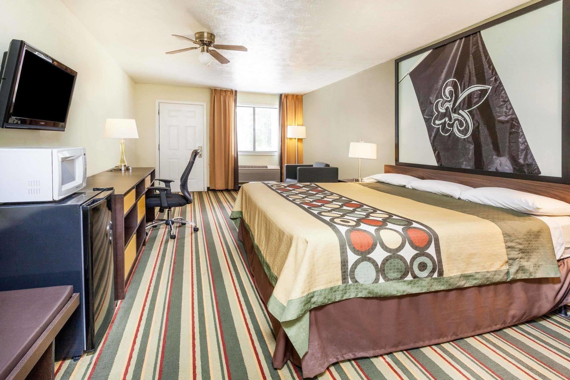 Super 8 By Wyndham Brookhaven Hotel Ngoại thất bức ảnh